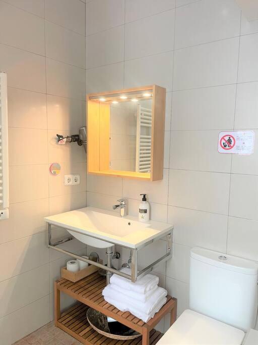 Exclusivo Y Acogedor Apartamento Con Balcon En Chueca, Con Aire Acondicionado Y Calefaccion Madrid Ngoại thất bức ảnh