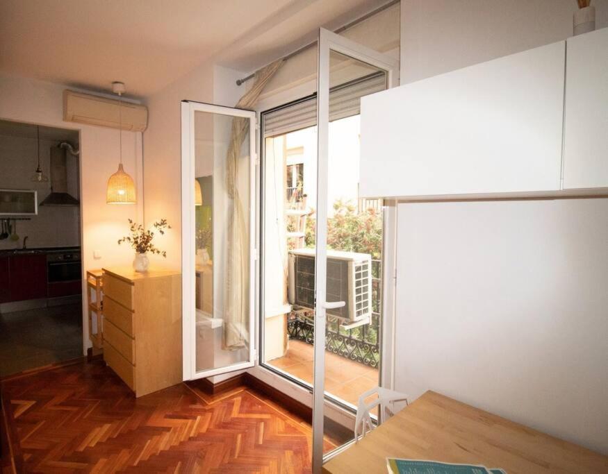 Exclusivo Y Acogedor Apartamento Con Balcon En Chueca, Con Aire Acondicionado Y Calefaccion Madrid Ngoại thất bức ảnh