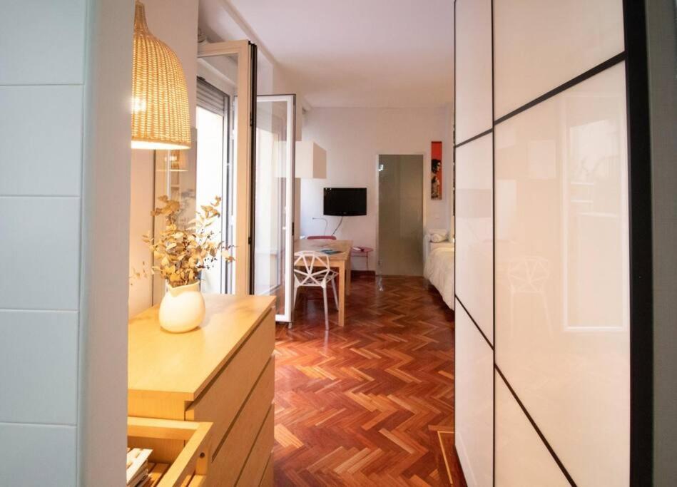 Exclusivo Y Acogedor Apartamento Con Balcon En Chueca, Con Aire Acondicionado Y Calefaccion Madrid Ngoại thất bức ảnh